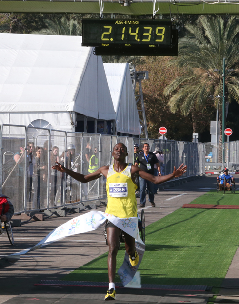 Koech at the finish line (Photo: Oren Aharoni)