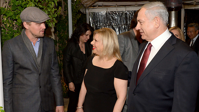 Prime Minister Benjamin Netanyahu and wife Sara meet Leonardo DiCaprio (Photo: Avi Ohayon, GPO)