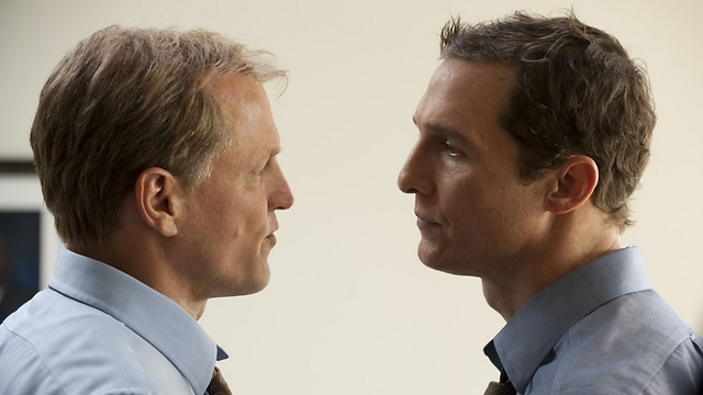 וודי הארלסון ומתיו מקונוהיי ב"בלש אמיתי". יתחרו אחד בשני (צילום: HBO) (צילום: HBO)