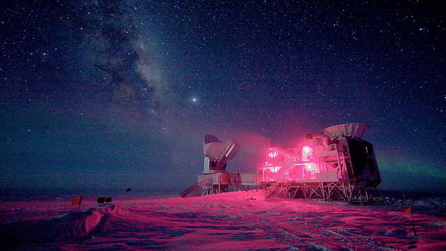 טלסקופ בקוטב הדרומי (צילום: רויטרס) (צילום: רויטרס)