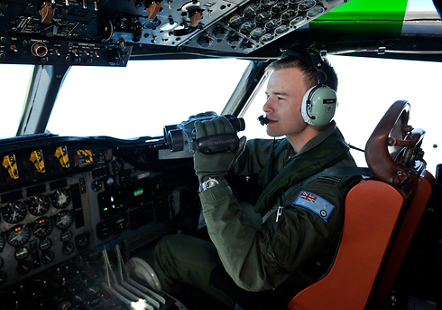 החיפושים של חיל האוויר האוסטרלי (צילום: גטי אימג'בנק) (צילום: גטי אימג'בנק)