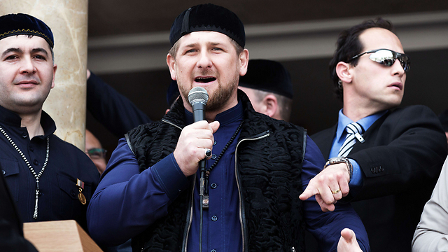 צדים הומואים ברשתות החברתיות. נשיא צ'צ'ניה קדירוב (צילום: AFP) (צילום: AFP)
