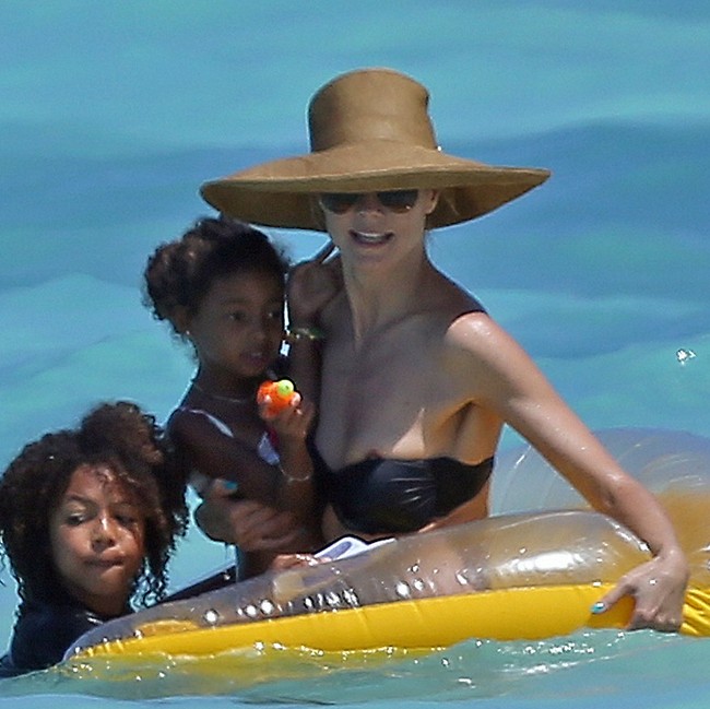 ציצי קוטור. היידי קלום והילדים (צילום: SplashNews)