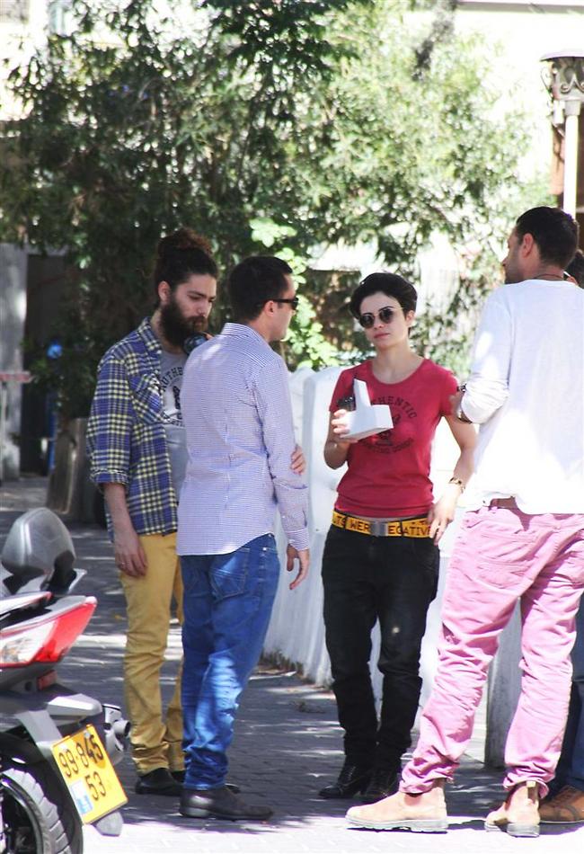 ממי, יש לך טלפון של מוביל טוב? (צילום: מוטי לבטון)