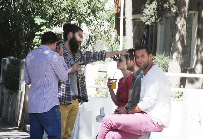 ממי, אנחנו נוכל לאמץ גם כלב? (צילום: מוטי לבטון)