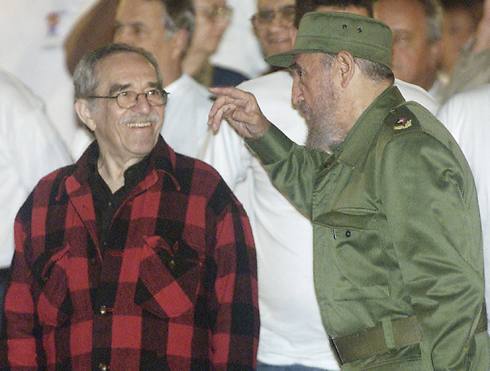 Marquez and Cuban leader Fidel Castro in 2002 (Photo: Reuters)