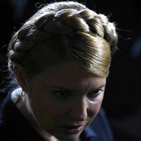 ניסתה לקיים מסיבת עיתונאים בדונייצק וגורשה. טימושנקו (צילום: AP ) (צילום: AP )