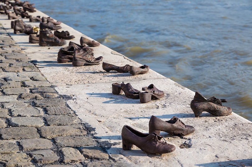 נעליים על הדנובה, בודפשט (צילום: shutterstock)