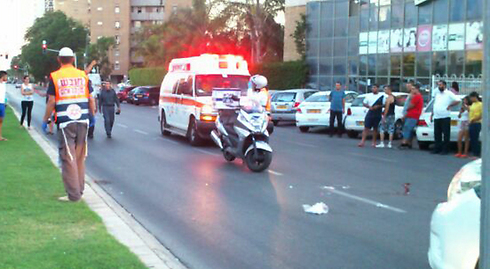 זירת התאונה בה נהרגה לולה מריה אמדור (צילום: נחמן פרידמן, חדשות 24) (צילום: נחמן פרידמן, חדשות 24)
