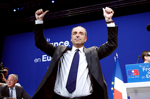 ז'אן פרנסואה קופה, מנהיג המרכז-ימין השמרני בצרפת (צילום: EPA) (צילום: EPA)
