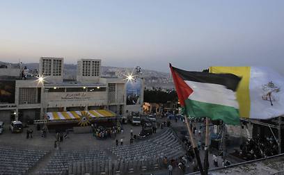 Preparations to the pope's visit at Manger Square in Bethlehem (Photo: Reuters)