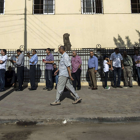 Few vote in third day of presidential election (Photo: AFP)