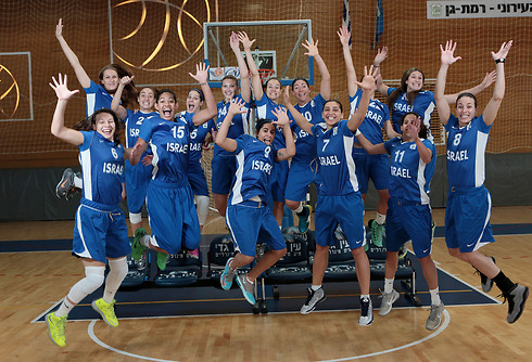 יעמדו במשימה? נבחרת הנשים (צילום: עודד קרני, איגוד הכדורסל) (צילום: עודד קרני, איגוד הכדורסל)
