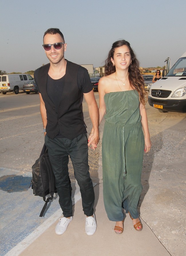 כמה שמתם? גיא אריאלי ונעמה (צילום: ראובן שניידר) כמה שמתם? גיא אריאלי ונעמה (צילום: ראובן שניידר)