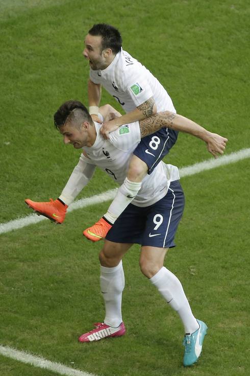 נבחרת צרפת. עשויה להדיח את אקוודור כבר בשלב הבתים (צילום: AP) (צילום: AP)