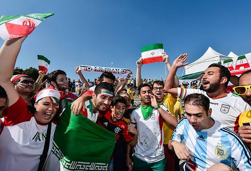 האוהדים האיראנים זכו לתמיכה ברזילאית (צילום: gettyimages) (צילום: gettyimages)
