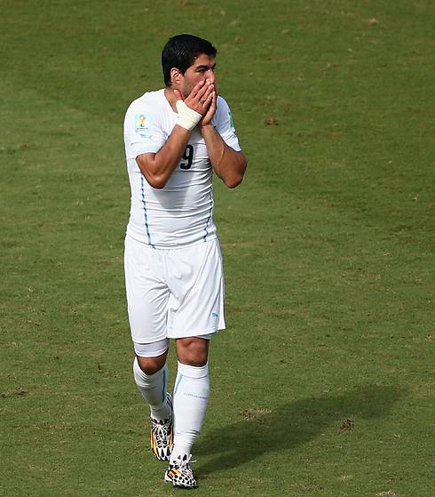 ההיעדרות שלו נוגסת בסיכויי אורוגוואי לעלות לרבע הגמר. הבנתם? נוגסת... (צילום: gettyimages) (צילום: gettyimages)