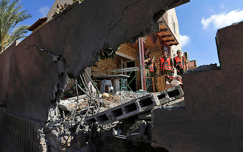 בית בשדרות שנפגע במהלך צוק איתן (צילום: AP) (צילום: AP)