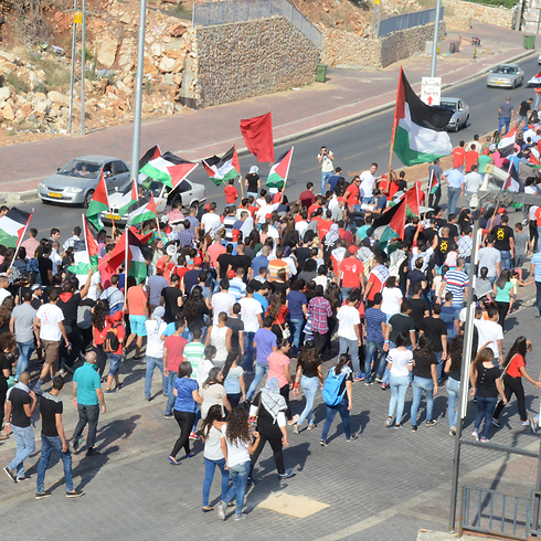 תושבי סכנין יצאו להפגנת מחאה (צילום: מוחמד שינאווי ) (צילום: מוחמד שינאווי )