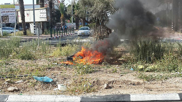 Clashes continue in Tayibe (Photo: Hassan Shaalan)