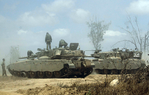 IDF tanks on the Gaza border (Photo: Ido Erez) (Photo: Ido Erez)