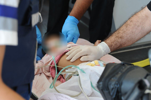 Baby wounded in rocket strike near Dimona (Photo: Herzl Yosef)  (Photo: Herzl Yosef)