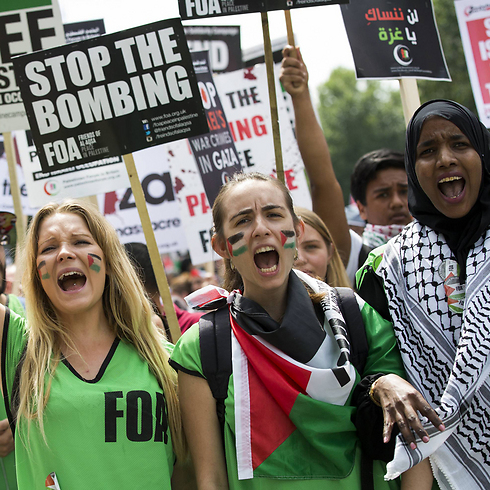 Protest in London against Operation Protective Edge