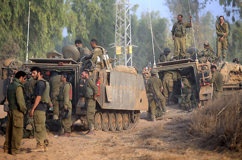 חיילי צה"ל באזור הרצועה (צילום: AFP) (צילום: AFP)