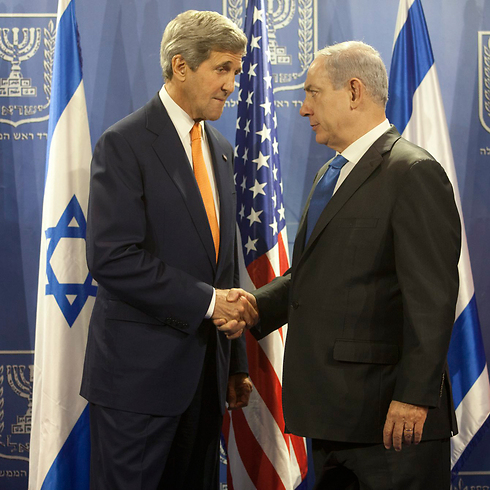 Kerry with Netanyahu (Photo: Motti Millrod) (Photo: Motti Milrod)