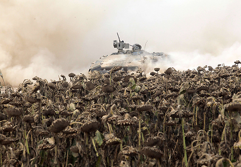 IDF armored vehicle in the Gaza Strip (Photo: AFP)