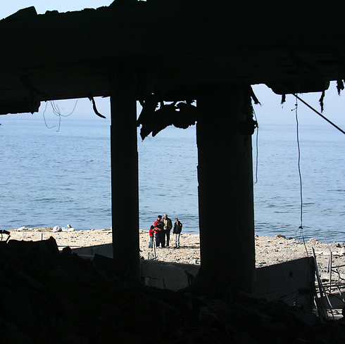 הרס וחורבן על החוף (צילום: gettyimages) (צילום: gettyimages)
