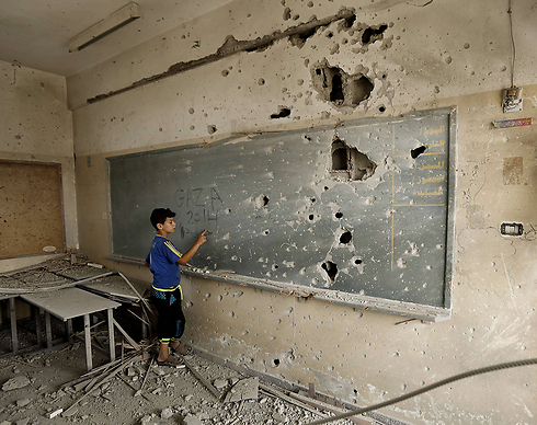 Palestinian child in Gaza (Photo: AFP)