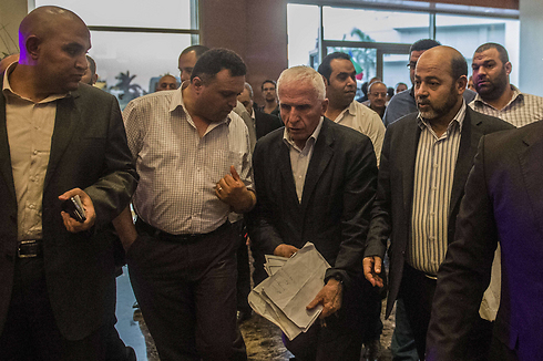 The Palestinian delegation in Cairo (Photo: Reuters) (Photo: Reuters)