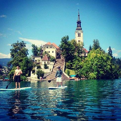 באגם בסלובניה (צילום: Gwynn Ellis) (צילום: Gwynn Ellis)