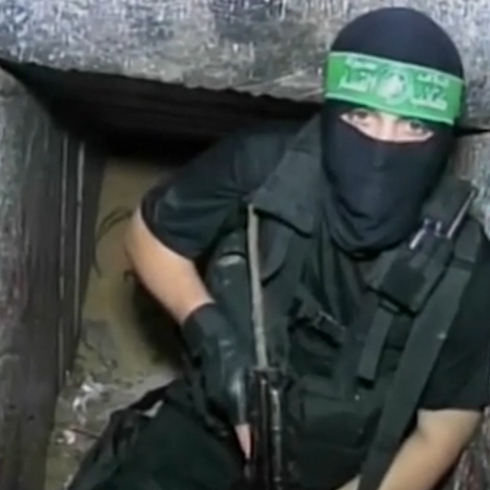 Izz ad-Din al-Qassam Brigade fighters in one of Hamas's tunnels (Photo: Reuters)