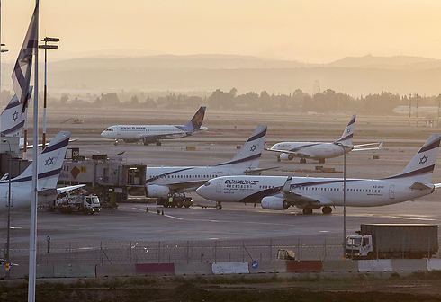 Planes grounded amid fighting (Photo: AFP)