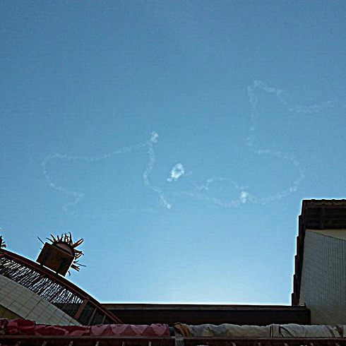יירוט הרקטות מעל באר-שבע (צילום: אמילי ליפקין) (צילום: אמילי ליפקין)