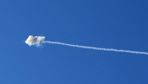 Iron Dome hits rocket (Photo: Motti Kimchi)