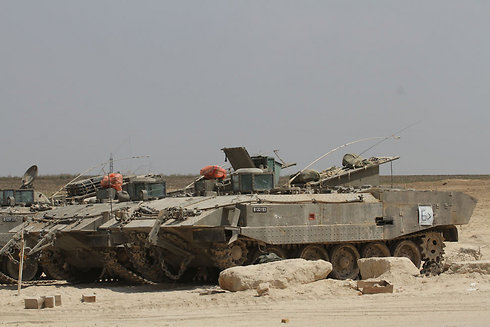 IDF forces near Gaza border during Protective Edge. (Photo: Ido Erez)