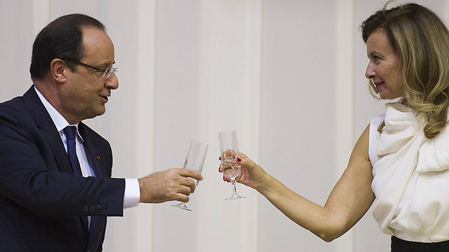 היו במערכות יחסים כשהתחילו את הרומן ביניהם. טרירוויילר והולנד (צילום: AFP) (צילום: AFP)