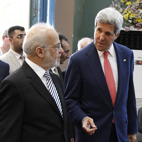 מזכיר המדינה האמריקני ועמיתו העיראקי, היום (צילום: AFP) (צילום: AFP)