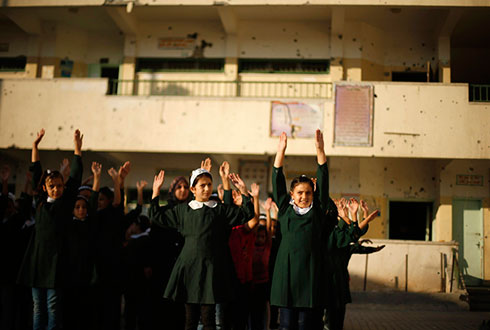 Almost half a million return to school (Photo: Reuters)