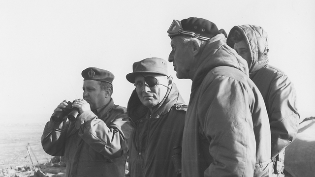 Then GOC Command Hofi with then defense minister Moshe Dayan.