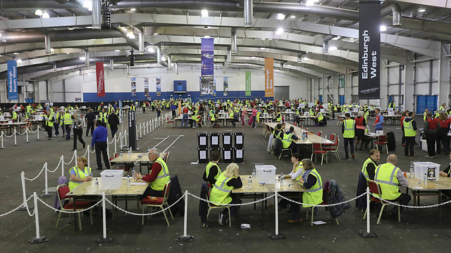 Counting the votes in Edinburgh (Photo: Reuters)