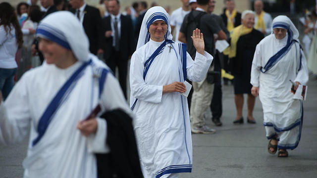 Nuns arrive to attend the Holy Mass to be celebrated by Pope Francis in Tirana, Albania (Photo: AFP) (Photo: AFP)