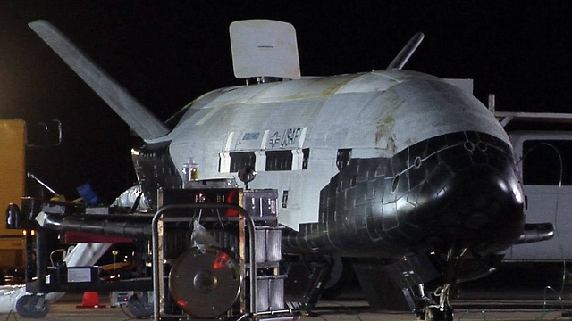 רכב החלל נוחת בקליפורניה ב-2010 (צילום: AFP) (צילום: AFP)
