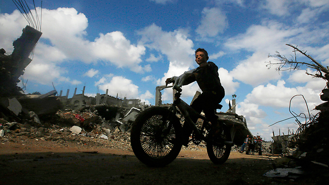 A boy on his bike in Gaza City: 'Gazans want a different future.' (Photo: Reuters) (Photo: Reuters)