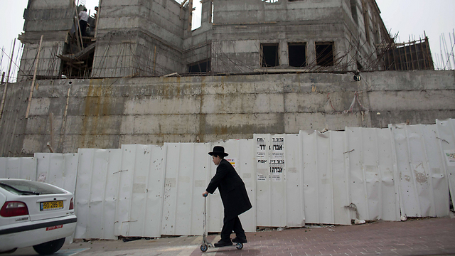 Construction at Ramat Shlomo (Photo: AFP)
