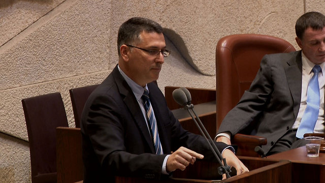 Former minister Gideon Sa'ar takes his leave of political life (Photo: Eli Mandelbaum) (Photo: Eli Mandelbaum)