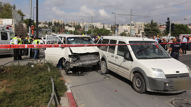Scene of Jerusalem terror attack (Photo: Gil Yohanan)